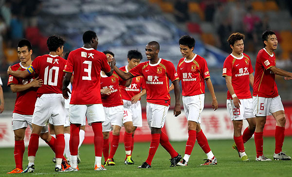 记者：450万+奖金已不足以续约伊尔迪兹；尤文对球员估价上亿