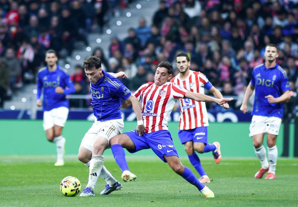 内姆布哈德延续状态＆弗拉格半场高效，独行侠半场领先10分（内姆布哈德手感在线，弗拉格半场高效输出，独行侠中场领先10分）