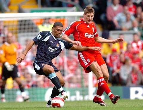 孔萨：凯恩给球队设立标准，那自然而然会激励我们（孔萨：凯恩树立球队标杆，激励着我们）